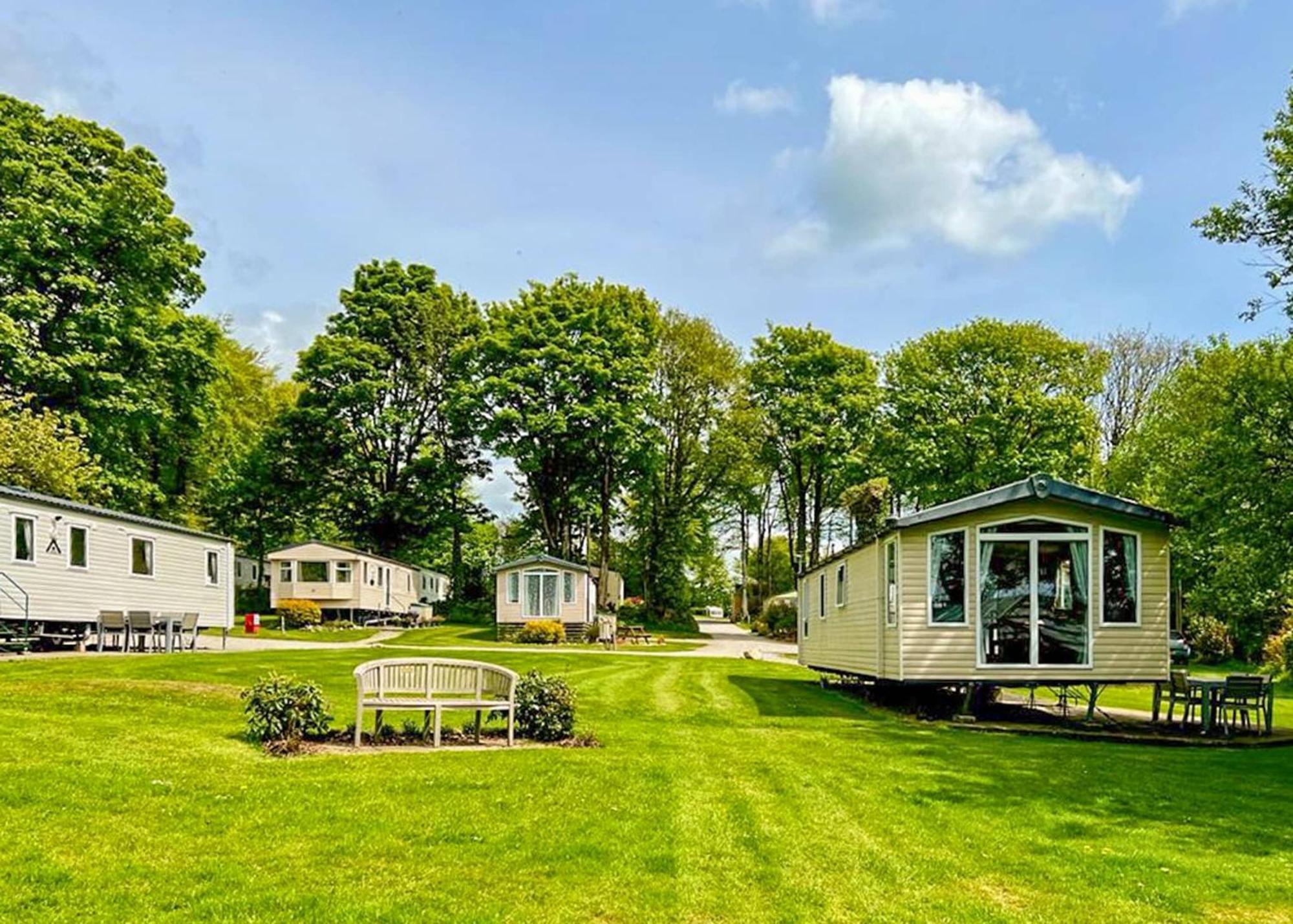Hotel Woodovis Park Tavistock  Exteriér fotografie